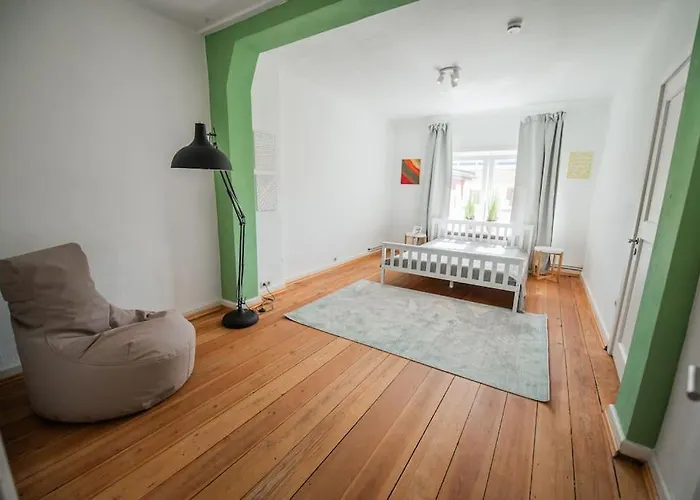 150Qm Loft, Tischtennis, Dart, Tischkicker